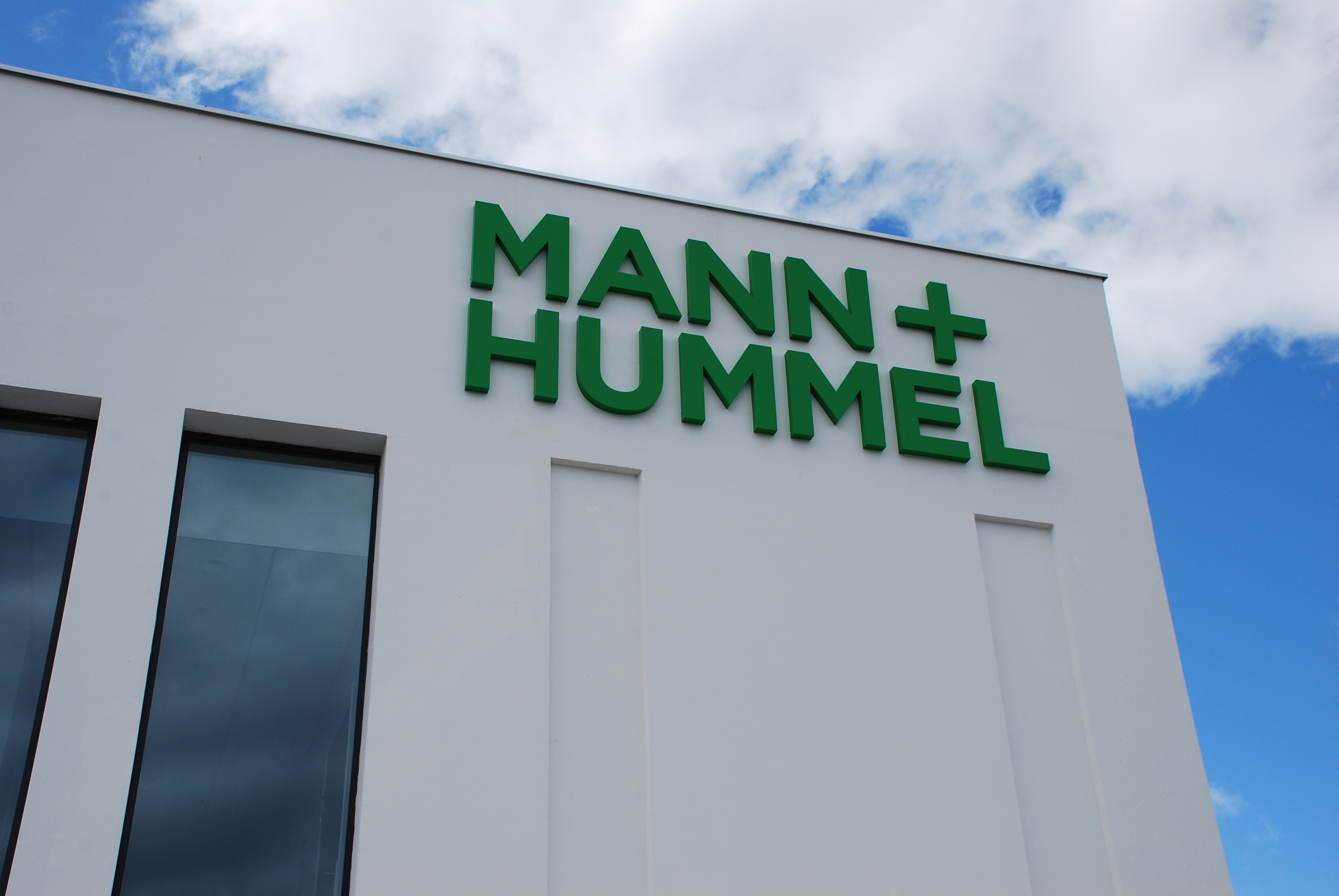 MANN HUMMEL AU QUAI