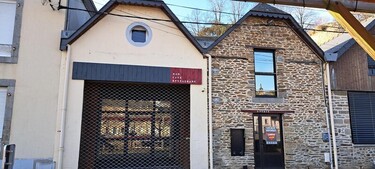 41598432-2560-44d6-bebe-a06636a4bd25